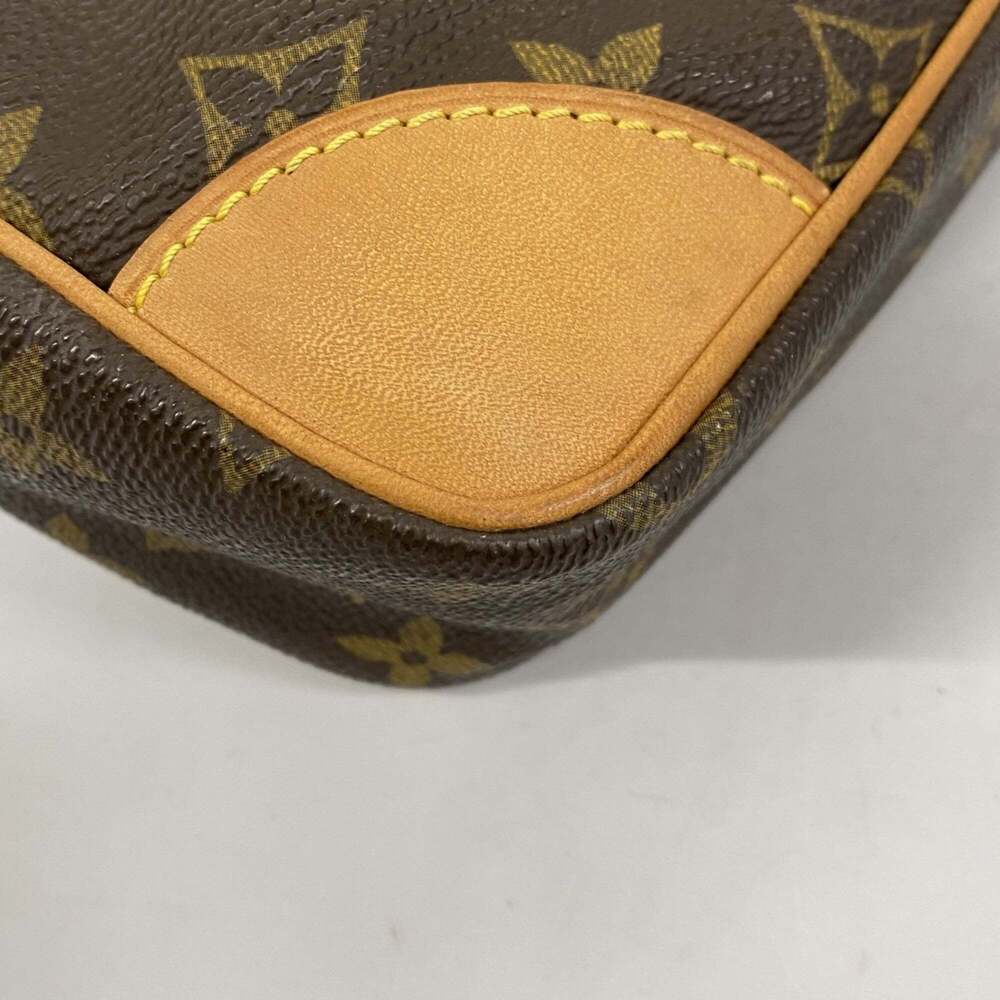 LOUIS VUITTON Authentic Brown Monogram Clutch Bag - Picture 8 of 11